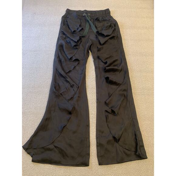 CINQ À SEPT Women's 57a Larkin Ruffle Satin Wide Leg Pants Small Black - Picture 2 of 16